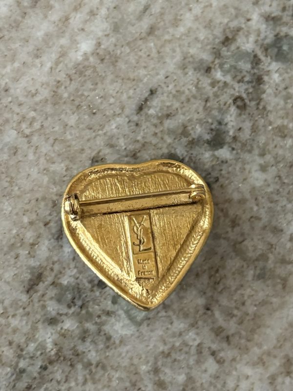 Broche coeur Yves saint Laurent – Image 2