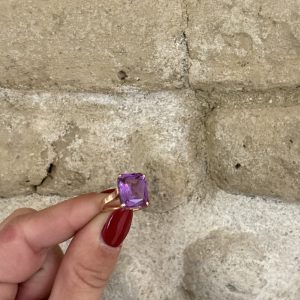 Bague en or et Tourmaline violette