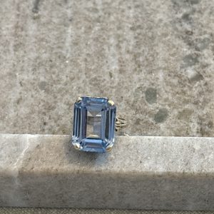 Bague en argent et Cristal