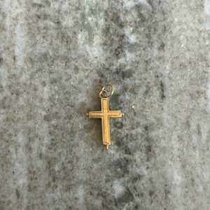 Pendentif croix en or