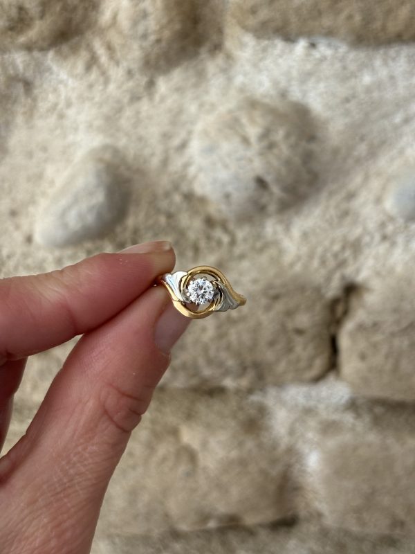 Bague en or et pierre – Image 3