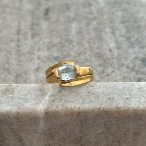 Bague en or & pierre